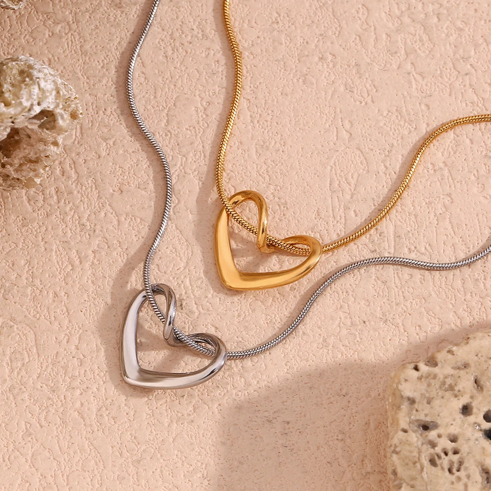 Sculpted Heart Necklace