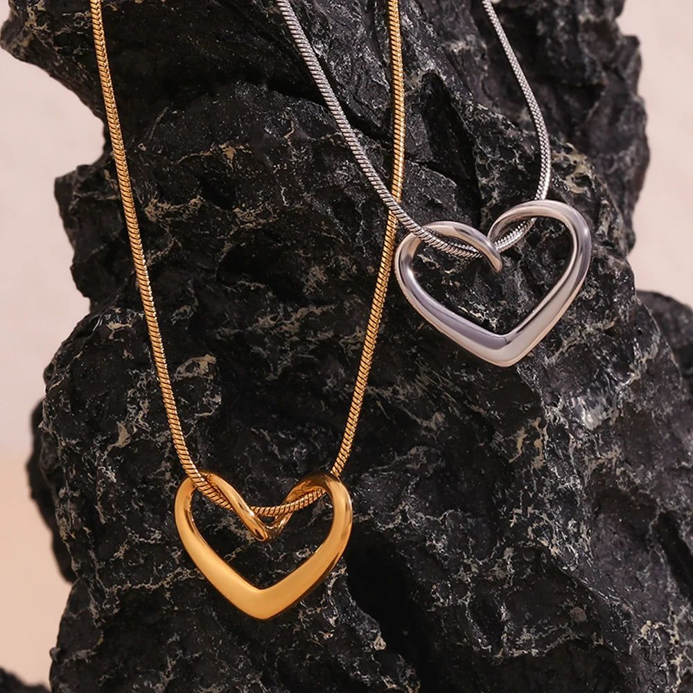 Sculpted Heart Necklace